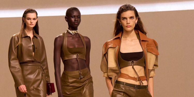 Hermès inarrestabile. Nove mesi in crescita (+6%) ma non conquista gli analisti