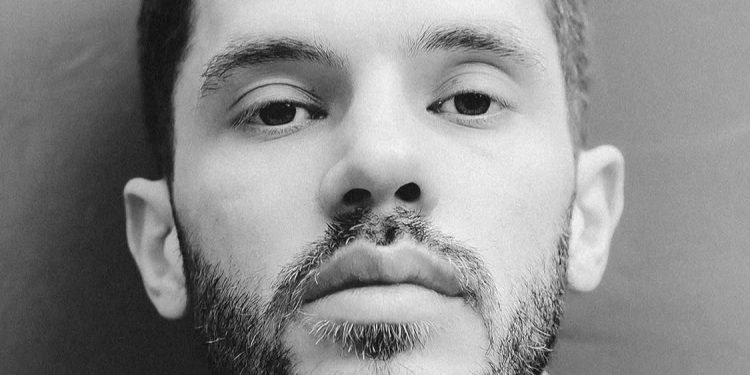 Aaron Esh sale al timone creativo del brand britannico AllSaints