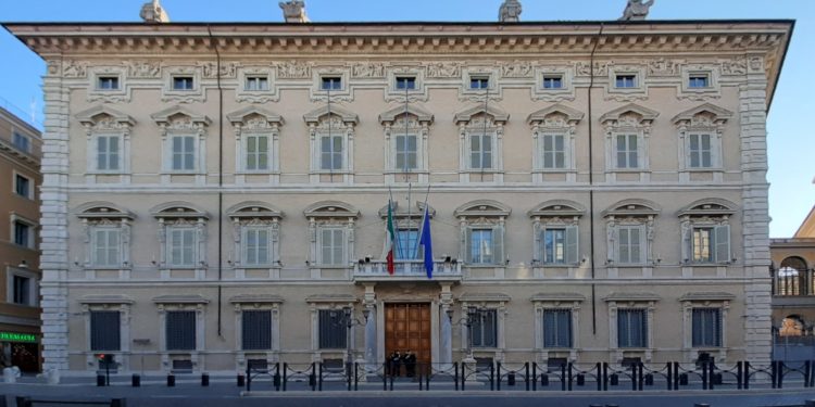 Ok del Senato alla tutela della supply chain della moda. Arriva la certificazione sulla legalità