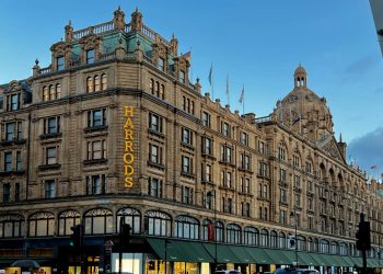 Harrods chiude il 2024 in rosso. Pesano i costi straordinari del Redress Scheme