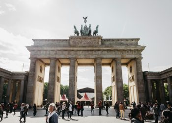 Sostenibilità, passo indietro della Germania: vuole ridurre i controlli sulla supply chain