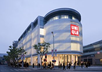 Per Fast Retailing (Uniqlo) utili record e ricavi a +9% grazie a Giappone e Usa