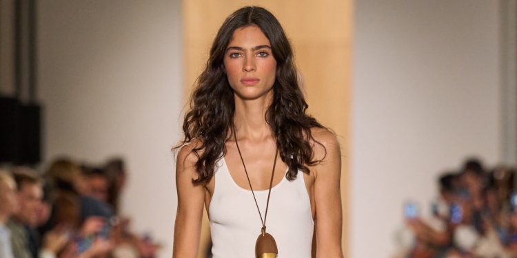 Capri Holdings, nel Q2 ricavi a -2,5% ma c’è fiducia: “Focus su Michael Kors e Jimmy Choo”