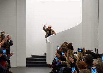 Ralph Lauren corre ancora nel trimestre: ricavi a +17% e utile a +40%