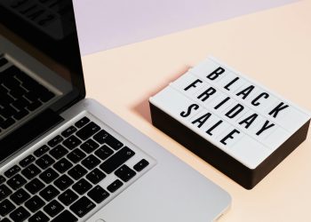 Black Friday, in Italia giro d’affari da 4 miliardi di euro. La moda pesa quasi la metà