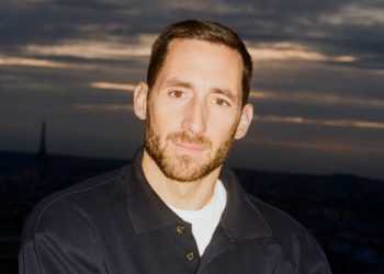 Balmain affida la direzione creativa al francese Antonin Tron