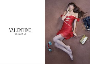 Lo spirito ‘Notturno’ di Valentino anima la campagna cruise 2026