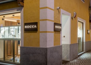 Rocca taglia il nastro della sua prima boutique a Courmayeur