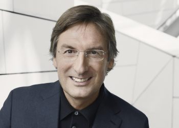 Pietro Beccari raccoglie il testimone di Sidney Toledano. Sale al comando di Lvmh Fashion Group