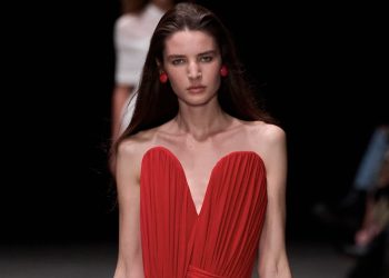 Si allarga il rosso di Stella McCartney: supera i 33 milioni £ nel 2024