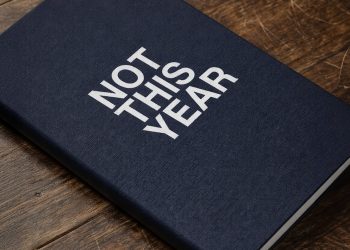 Pineider 1774 incontra l’essenzialità senza tempo di Aspesi