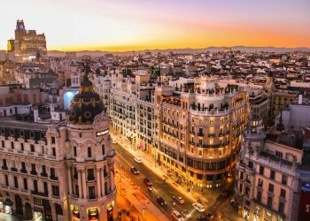 Madrid lancia la sfida all’asse Parigi-Milano nello shopping  tax free di lusso