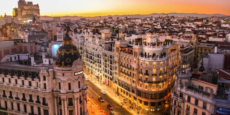 Madrid lancia la sfida all’asse Parigi-Milano nello shopping tax free di lusso