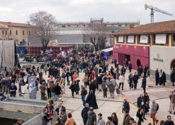 Pitti Uomo 109 chiude con 19mila presenze. Stabili i buyer esteri