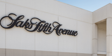 Ancora di salvataggio per Saks: ok al finanziamento di 400 mln $