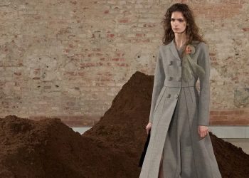 Moschino convince con uno storytelling muy bueno