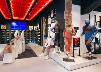 Under Armour, Q3 a -5%. Superata la fase più impegnativa in America