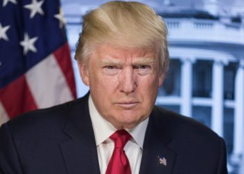 È caos dazi dopo le mosse della Corte Suprema e di Trump. L’Ue: “Serve chiarezza”