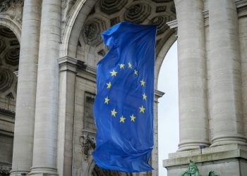 L’Ue mette Shein sotto inchiesta per scarsa trasparenza e vendita di prodotti illegali