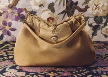 Etro reinterpreta la Vela bag in versione soft
