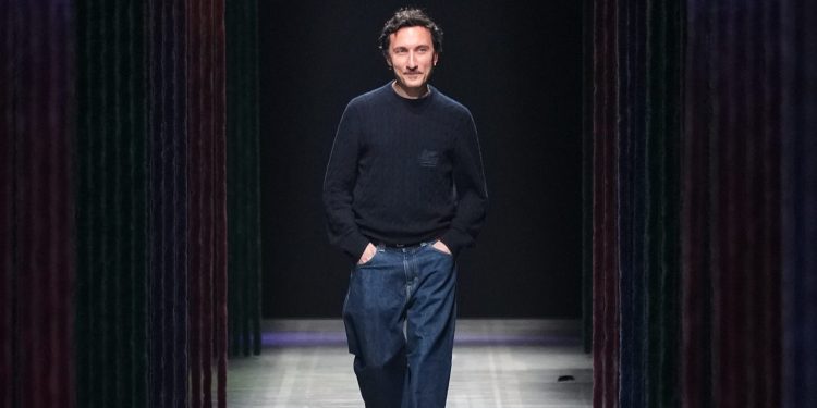Dopo quattro anni, Marco De Vincenzo saluta la direzione creativa di Etro