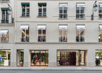 Casa Loewe raddoppia a Parigi: aperto un secondo flagship in rue Saint-Honoré