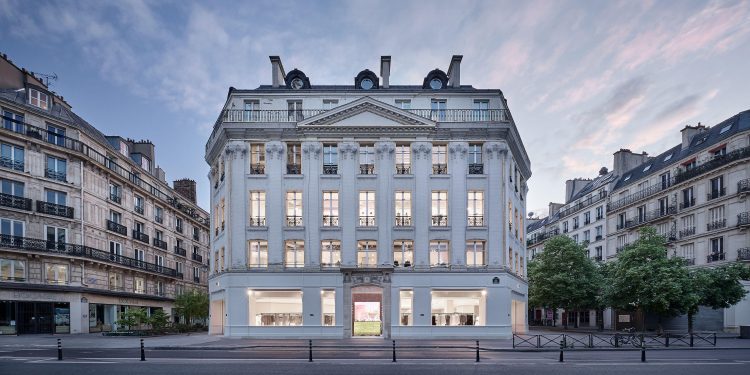 Inditex chiude il 2025 a 39,9 miliardi (+3,2%) e supera le previsioni nel quarto trimestre