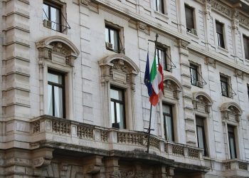 Chiesta la revoca dell’amministrazione giudiziaria per Valentino Bags Lab