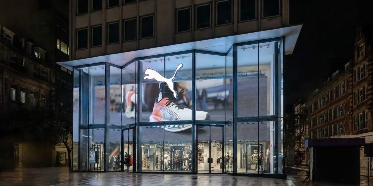Nel Q1 gli utili di Puma superano le attese. Ma calano le vendite (-6,3%)