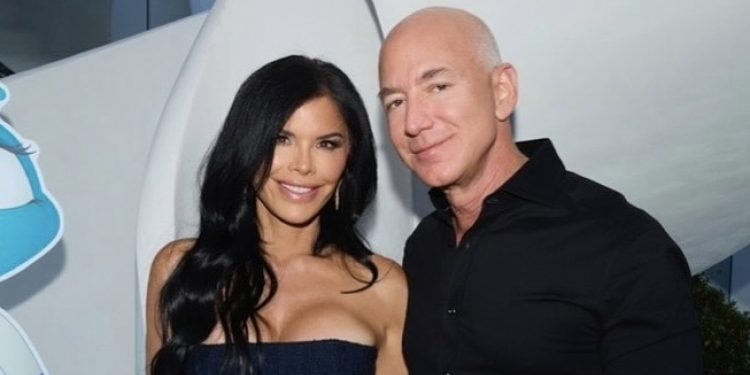 Jeff Bezos alla conquista della moda con la carta del ‘green’: 34 mln $ per i tessuti sostenibili