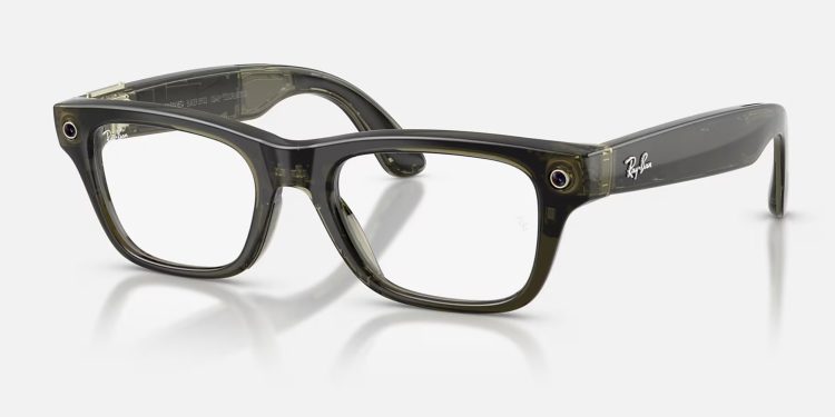 Essilux e Meta abbattono una nuova frontiera: arrivano i primi AI glasses da vista