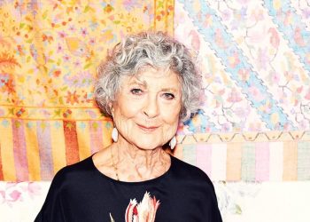 Addio a Joan Burstein, fondatrice del retailer Browns e mecenate della moda