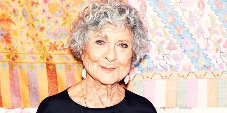 Addio a Joan Burstein, fondatrice del retailer Browns e mecenate della moda