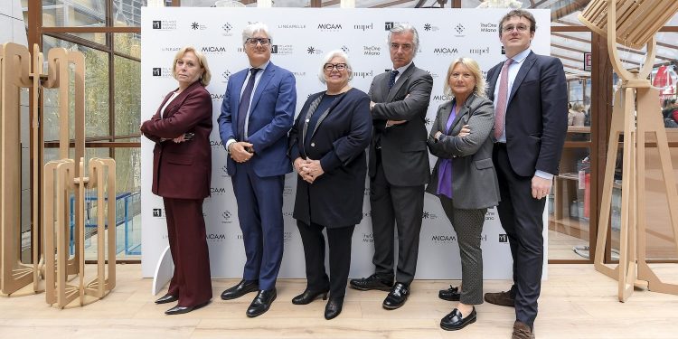 Torti (Federmoda): “Negli ultimi 5 anni perse 24mila insegne”. Ma il retail sta cambiando pelle