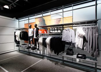La guerra mette in crisi anche lo sportswear. Spaventa l’impennata del petrolio
