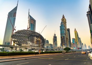 Torna il caos in Medio Oriente. La guerra ‘gela’ i consumi a Dubai