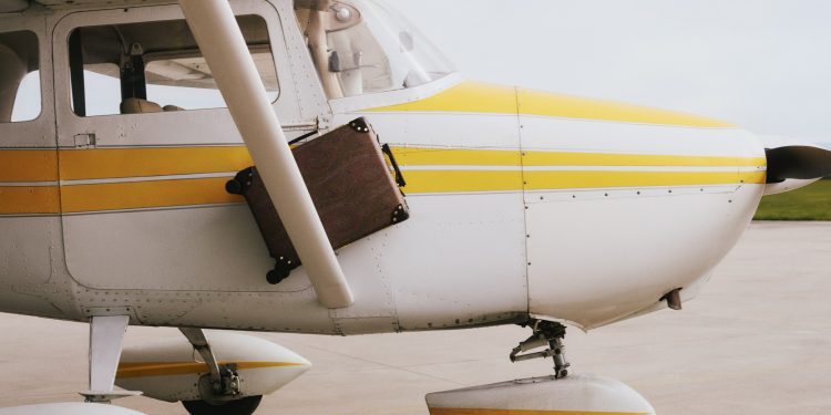 Il know how di Etro viaggia (con stile) insieme a Globe-Trotter