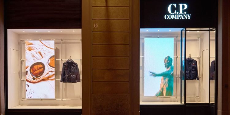C.P. Company ‘torna a casa’ e apre uno store a Bologna. Osti: “Nel mirino Uk e Spagna”