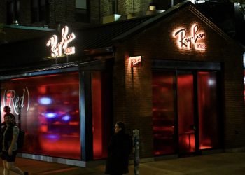 Ray-Ban House apre a Soho: eyewear e food experience
