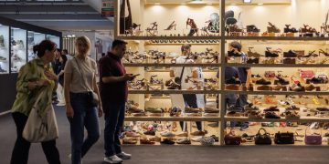 Expo Riva Shuh & Gardabags, al via sabato con l’edizione numero 105