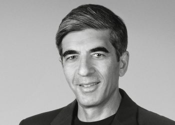 D’Attis (ex Prada) prende le redini di McQueen: parte la sfida per il rilancio