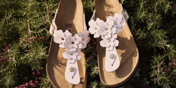 Birkenstock, allo studio un’emissione da 900 milioni di euro