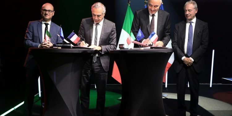 Firmato il nuovo protocollo d’intesa sulla moda tra Italia e Francia