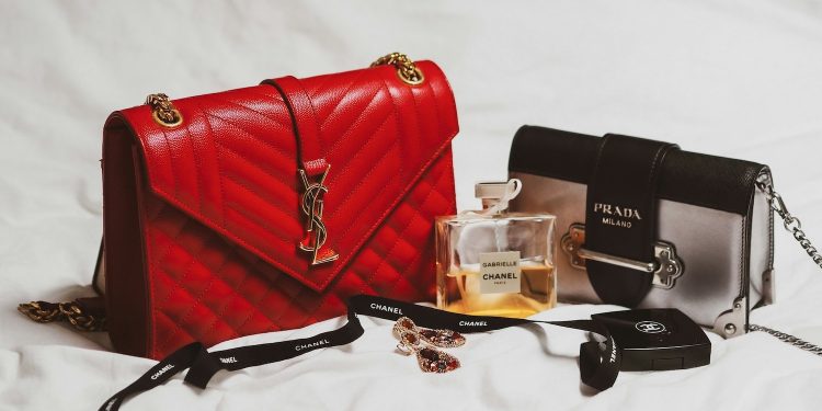 Altagamma-Bain, risalgono i personal luxury goods. Nel 2026 attesi fino a 373 mld