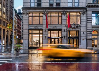 Lululemon perde quota in Borsa (-8%): nel Q1 pesano outlook e Nord America