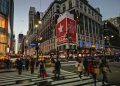 Macy’s sopra le attese nel Q1. Rivista al rialzo la guidance per il full year