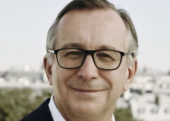 La Fédération de la Haute Couture et de la Mode conferma Pavlovsky presidente
