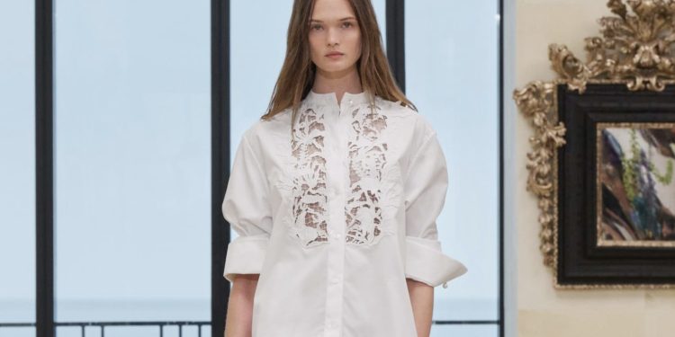Chanel acquisisce Charvet, il più antico camiciaio francese