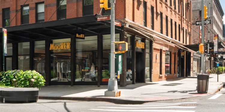 Moorer debutta nel retail statunitense. Primi store a New York e Miami