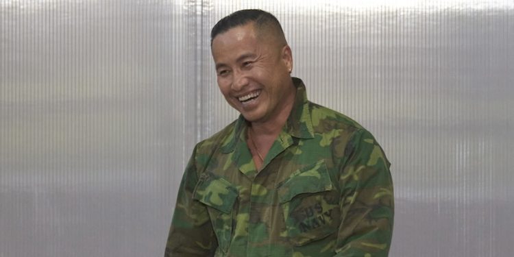 Phillip Lim torna con il marchio ready to wear PlayLoveWin